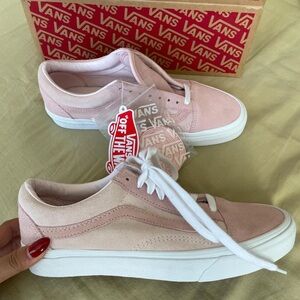 NWT Vans Women's Pink Sneakers
